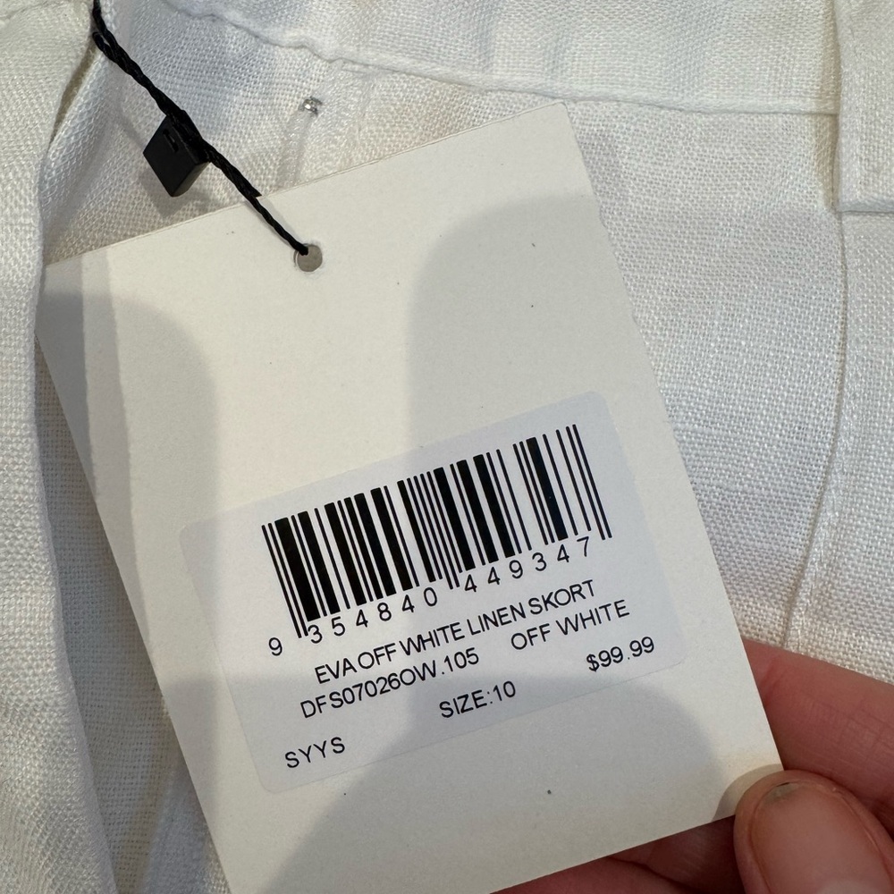 DISSH Eva Off White Linen Skort